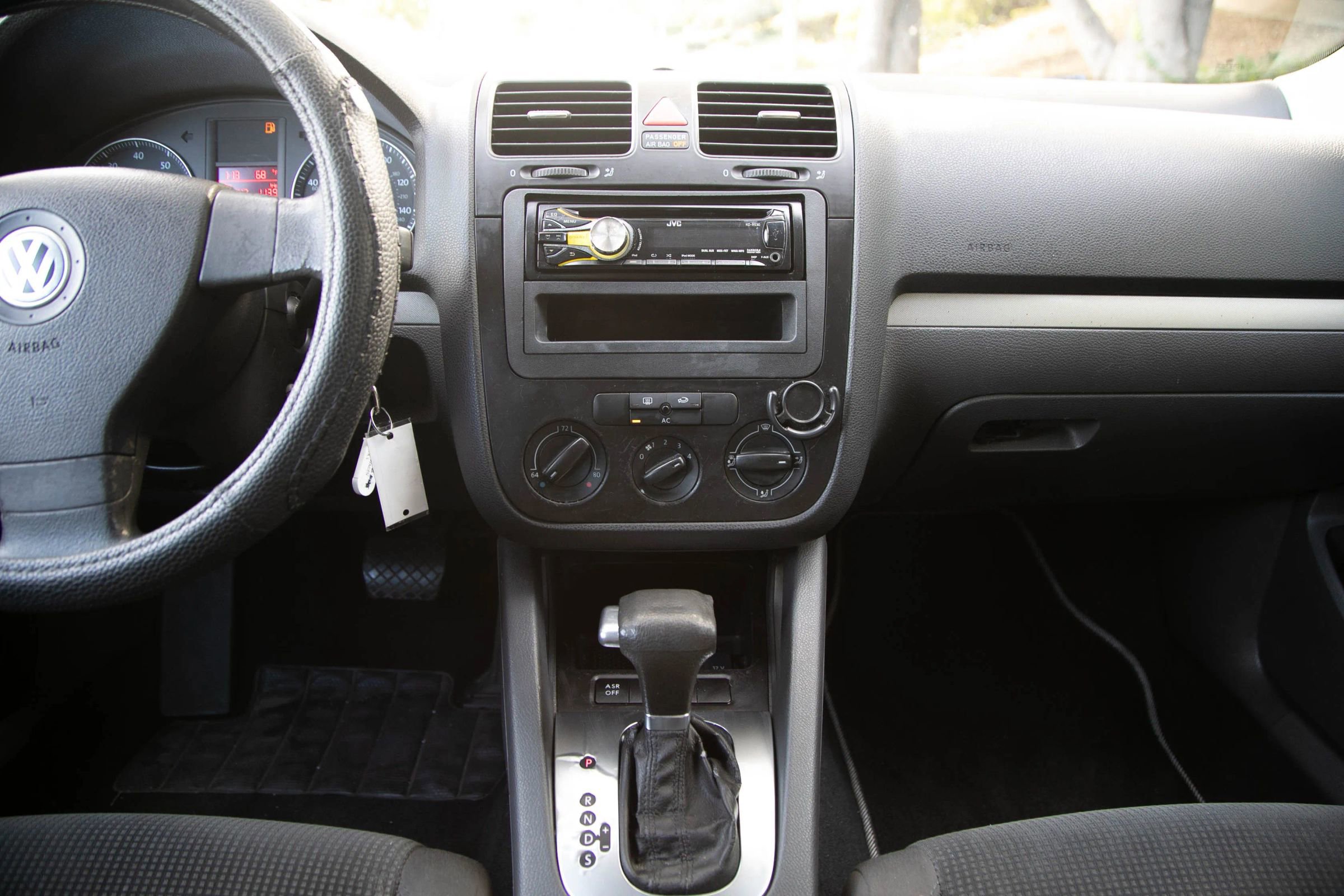 Used 2008 Volkswagen Jetta S image 22