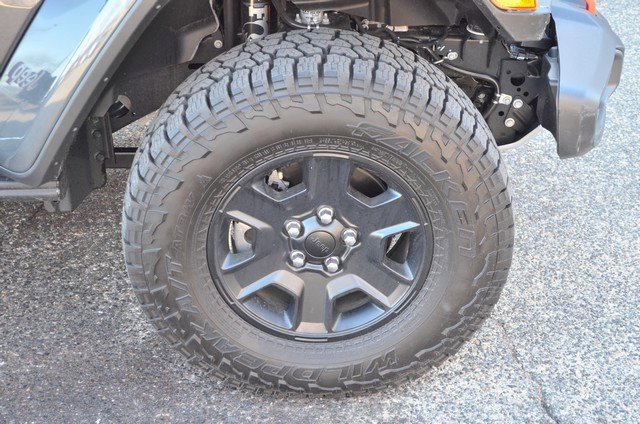 Used 2023 Jeep Gladiator Mojave w/ LED Lighting Group image 10