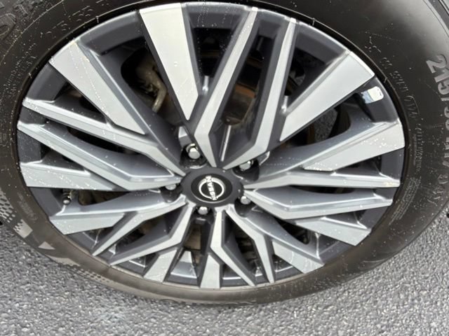 Used 2024 Nissan Altima 2.5 SV FWD image 29