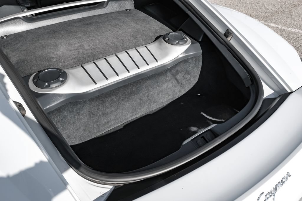 Used 2021 Porsche 718 Cayman RWD image 43