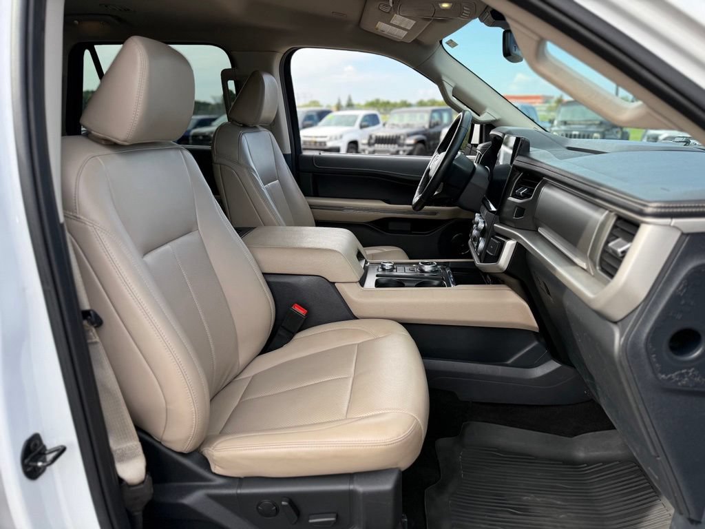 Certified 2023 Ford Expedition XLT AWD/4WD image 14