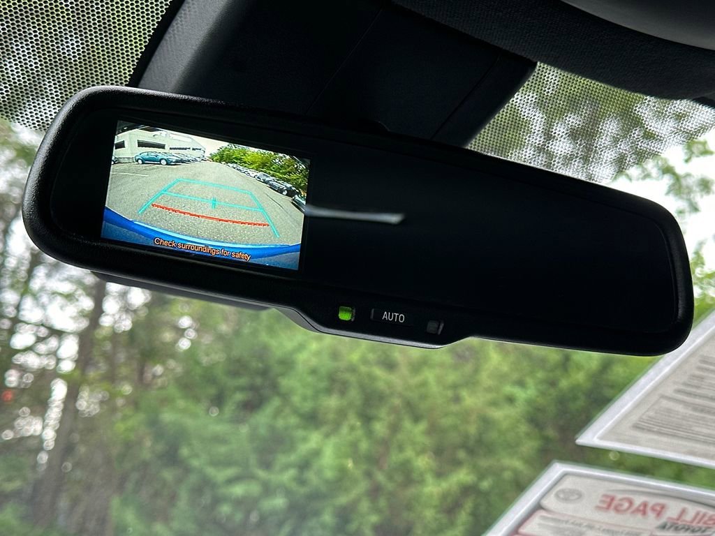 Used 2018 Toyota C-HR XLE FWD image 31