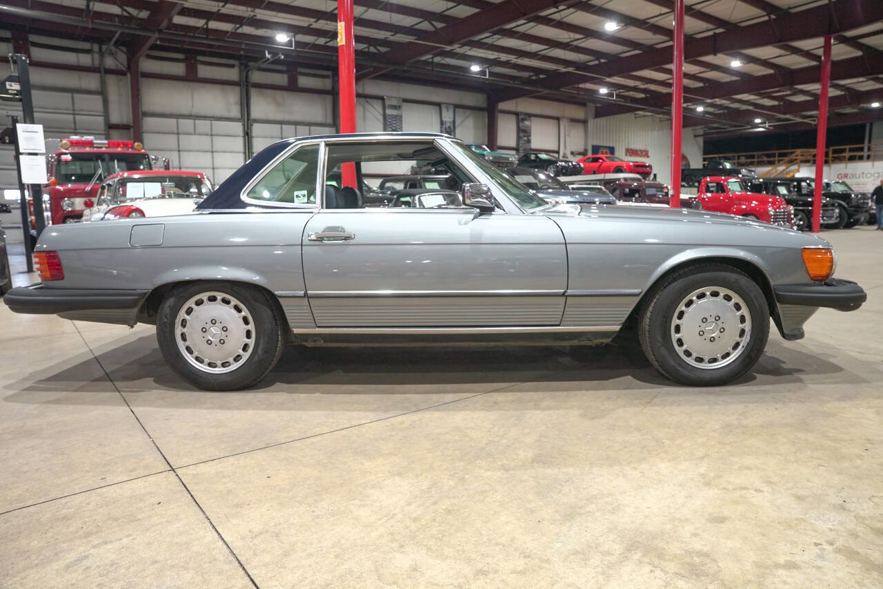 Used 1989 Mercedes-Benz 560 SL image 35