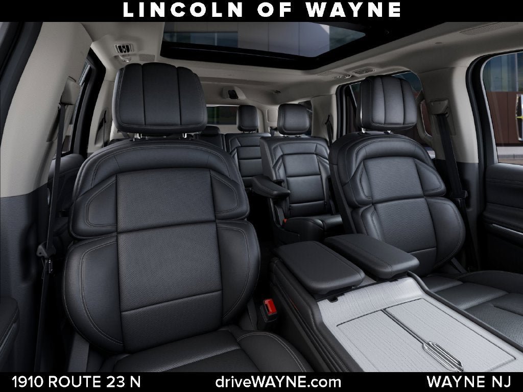 New 2027 Lincoln Navigator Reserve AWD/4WD image 11