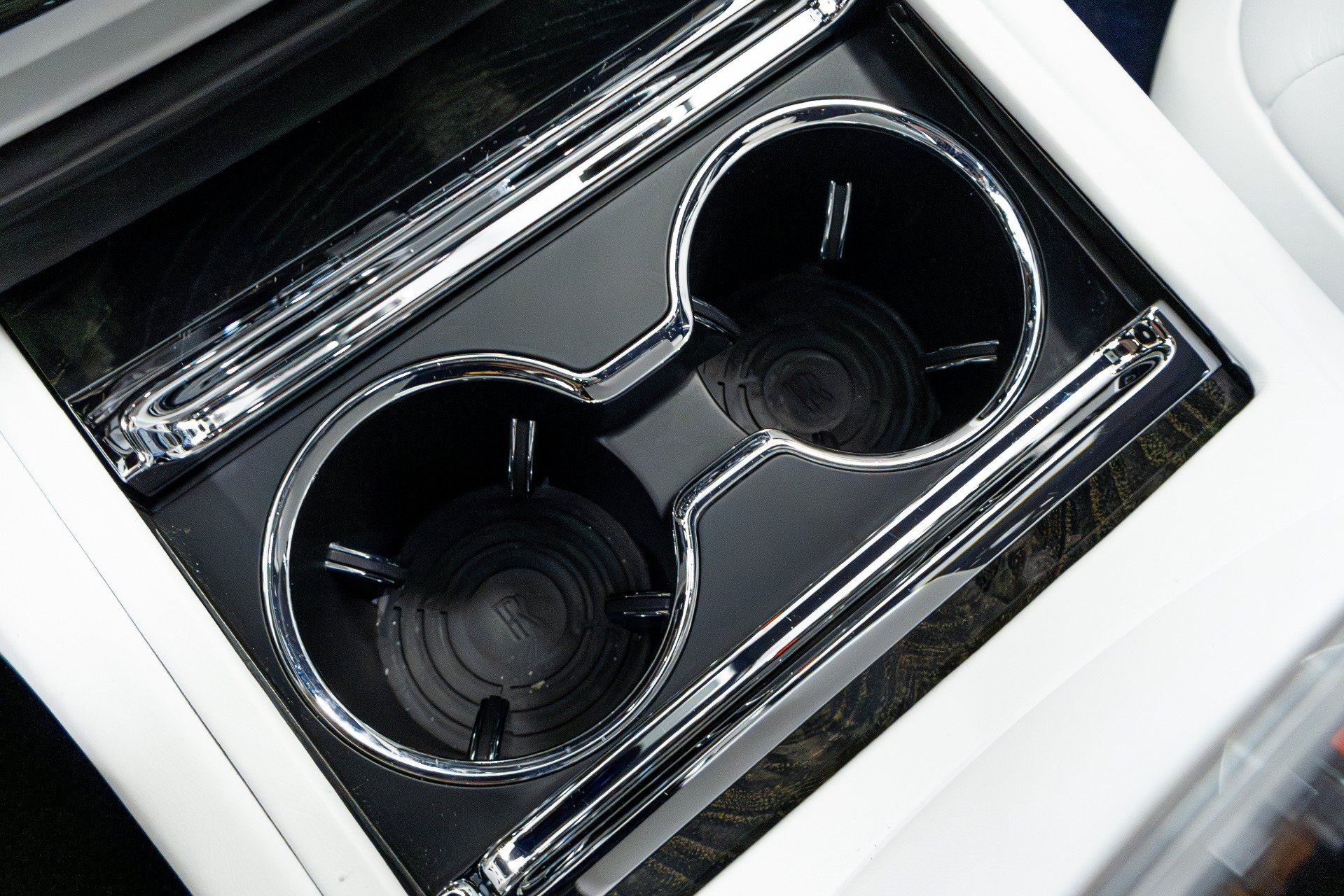 Used 2021 Rolls-Royce Phantom Sedan RWD image 89
