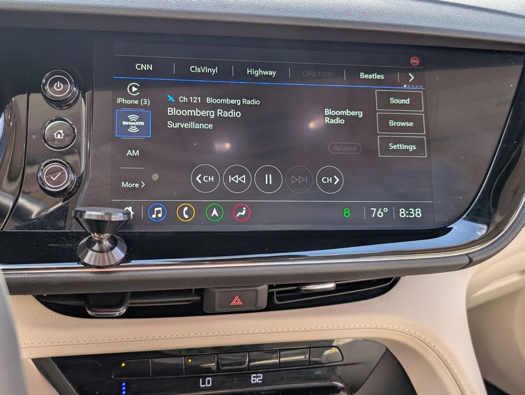 Used 2023 Buick Envision Avenir image 23