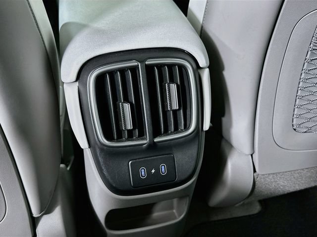 Used 2023 Hyundai Ioniq 6 SEL AWD/4WD image 25