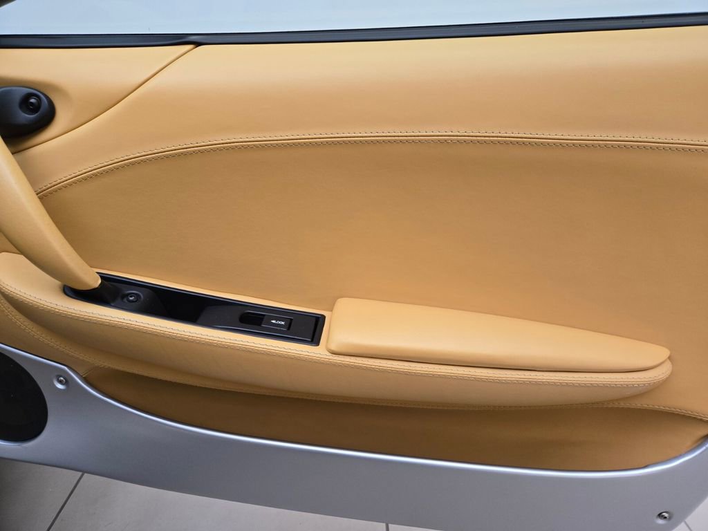 Used 2004 Ferrari 360 Spider image 26