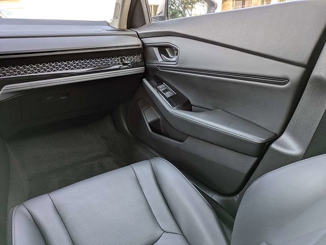 Used 2023 Honda Accord Touring image 15