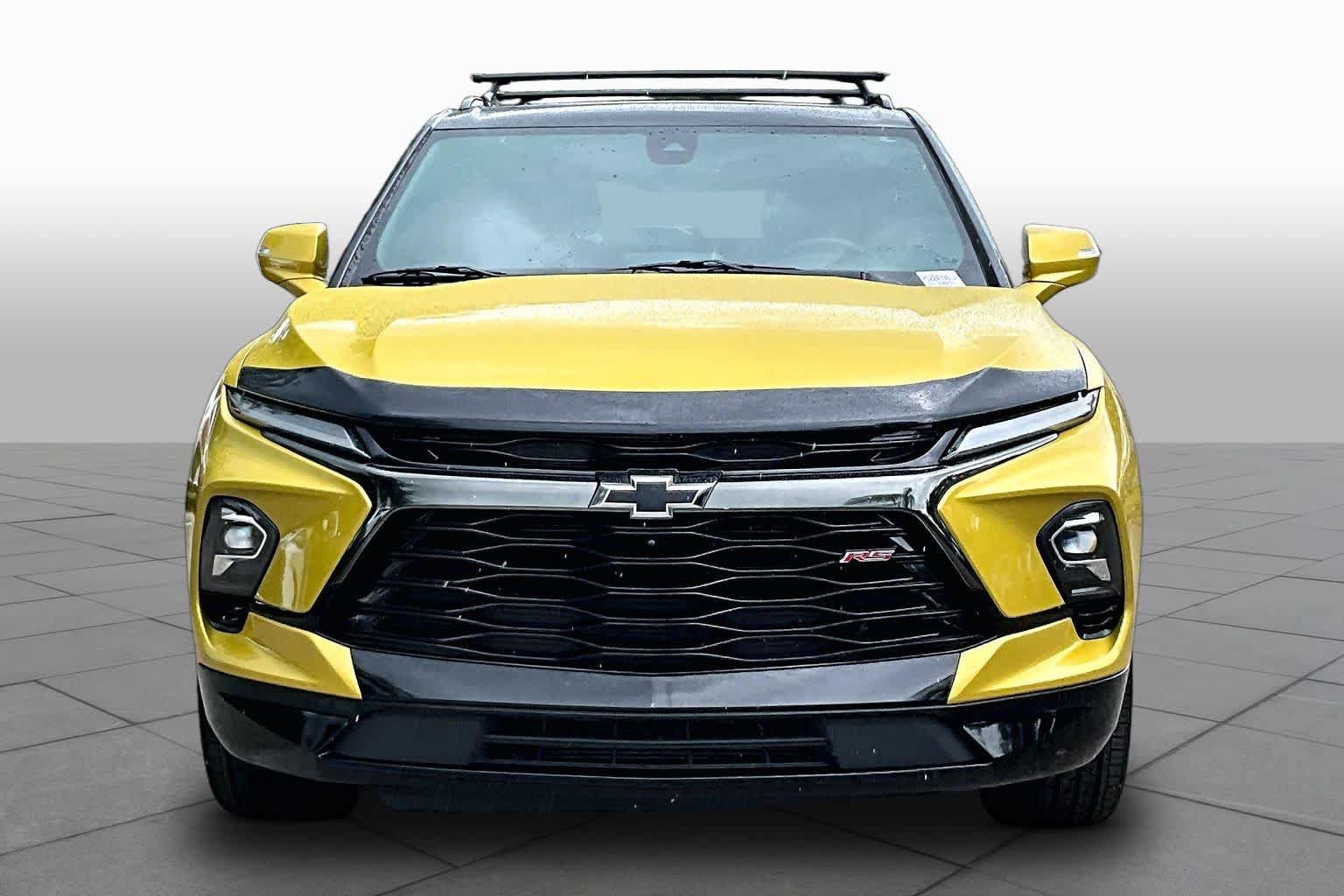 Used 2023 Chevrolet Blazer RS w/ Driver Confidence II Package FWD image 4