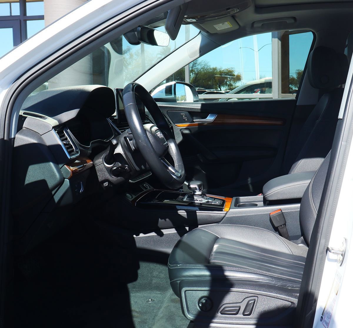 Used 2023 Audi Q5 2.0T Premium Plus AWD/4WD image 37