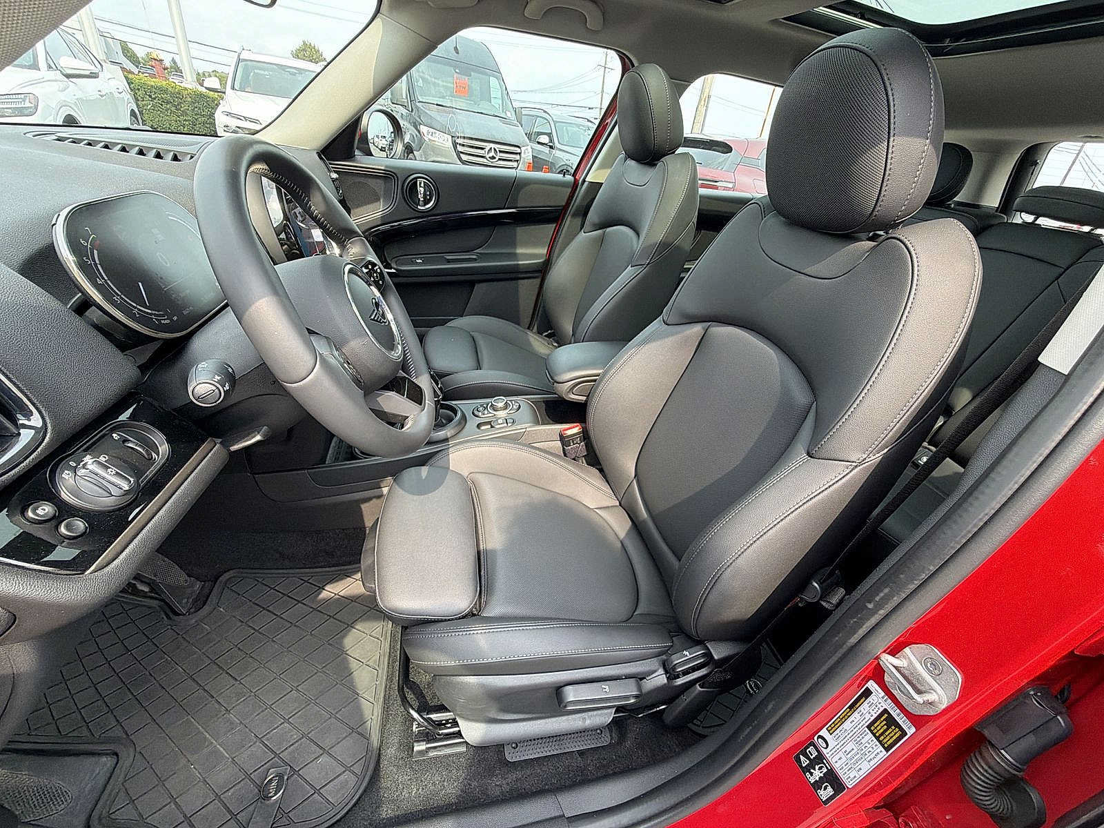 Used 2024 MINI Cooper Countryman S w/ Storage Package AWD/4WD image 19
