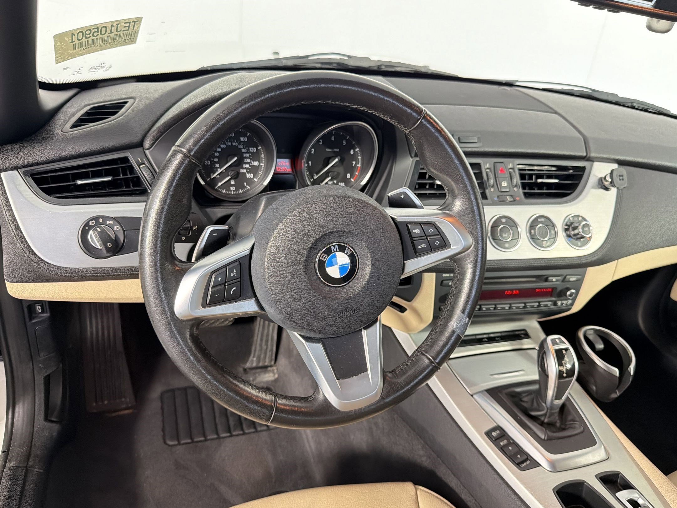 Used 2014 BMW Z4 sDrive28i image 23