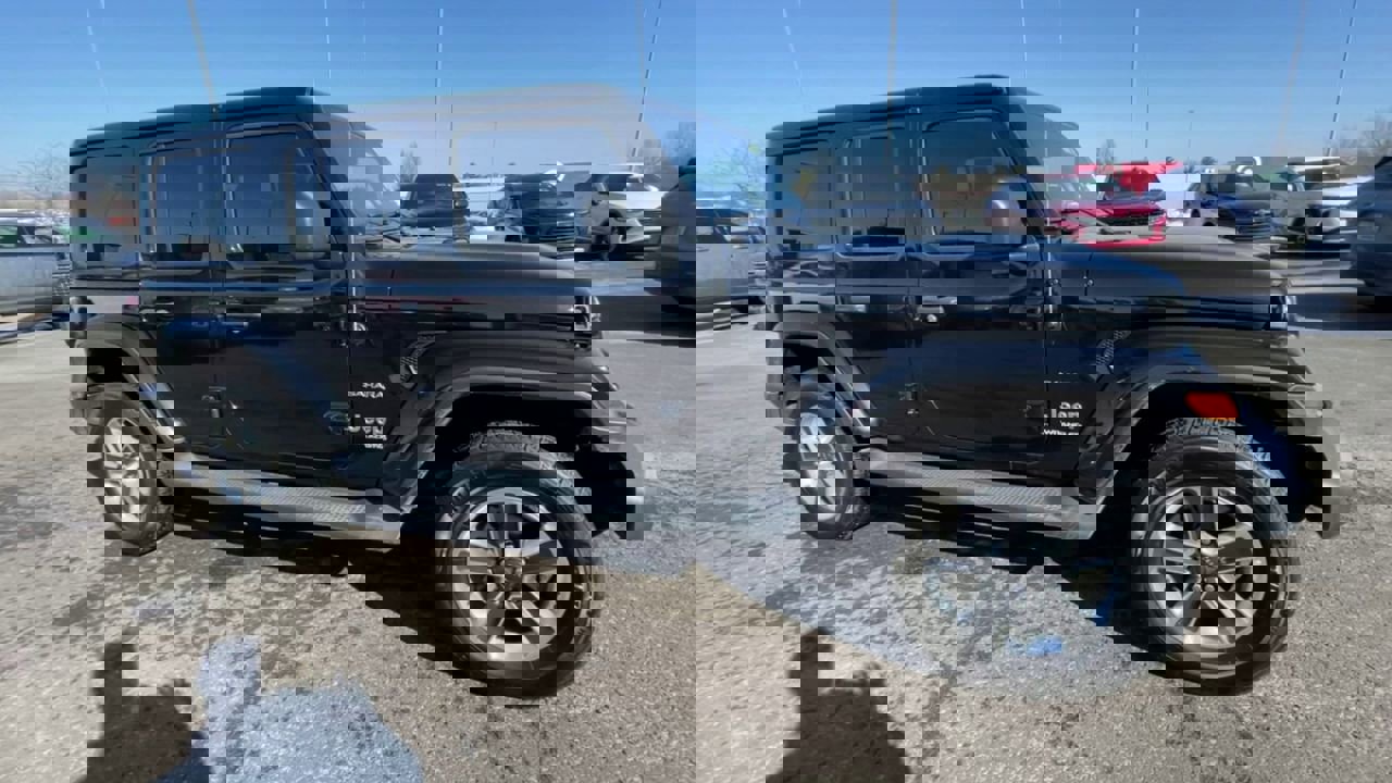 Used 2021 Jeep Wrangler Unlimited Sahara image 7