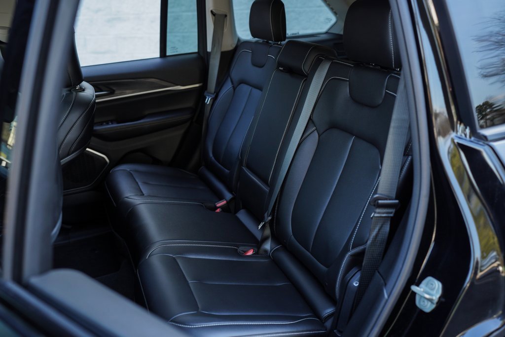 Used 2023 Jeep Grand Cherokee 4WD 4xe image 22