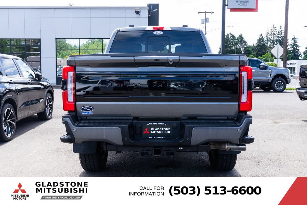 Used 2026 Ford F350 Platinum w/ FX4 Off-Road Package AWD/4WD image 6