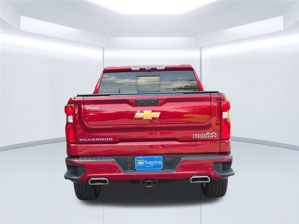 Used 2024 Chevrolet Silverado 1500 High Country w/ Technology Package AWD/4WD image 5