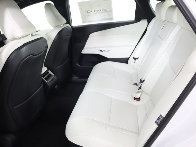 New 2026 Lexus ES 350e w/ Convenience Package FWD image 15