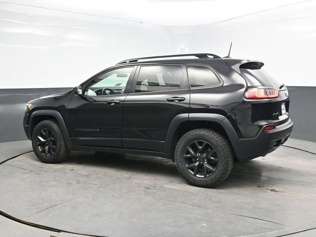 Used 2020 Jeep Cherokee Latitude AWD/4WD image 4
