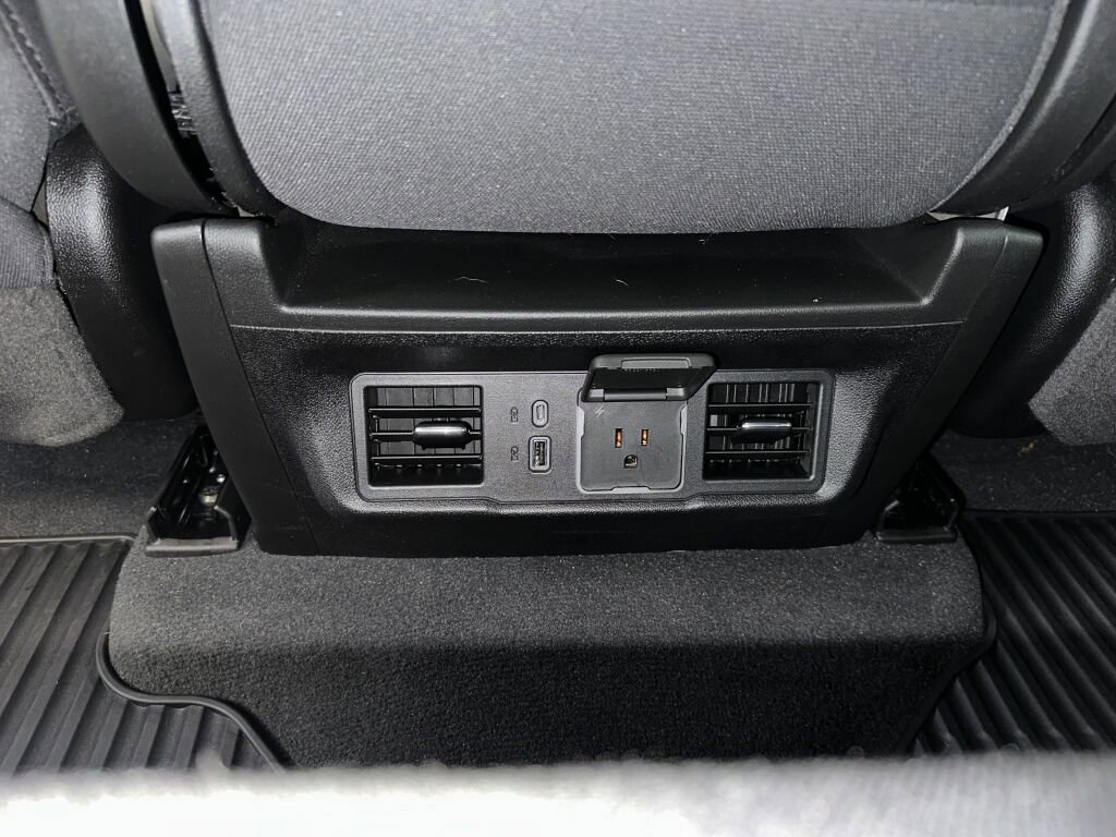 Used 2023 GMC Sierra 1500 Elevation image 20