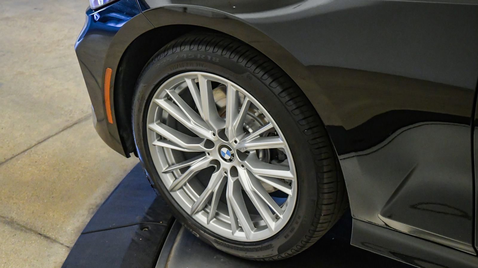 Certified 2023 BMW 330i Sedan w/ Premium Package RWD image 10