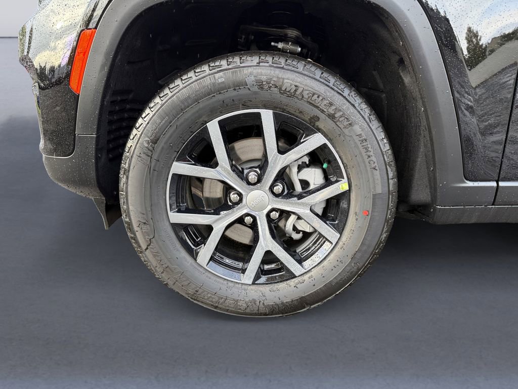 New 2025 Jeep Grand Cherokee Limited w/ Trailer Tow Package image 11