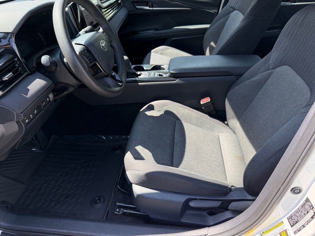 Used 2025 Toyota Camry LE FWD image 24