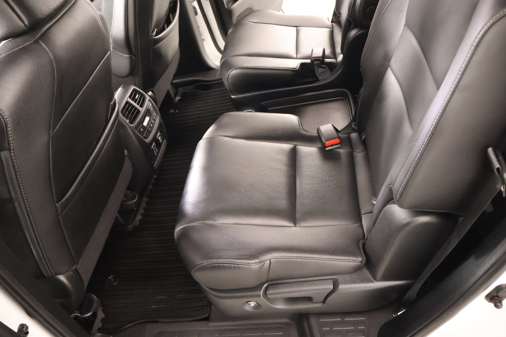 Used 2022 Honda Pilot Elite image 12
