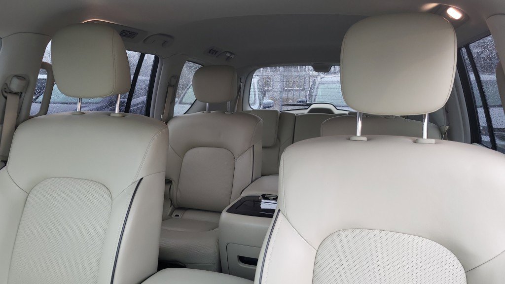 Used 2024 INFINITI QX80 Luxe w/ Cargo Package image 13