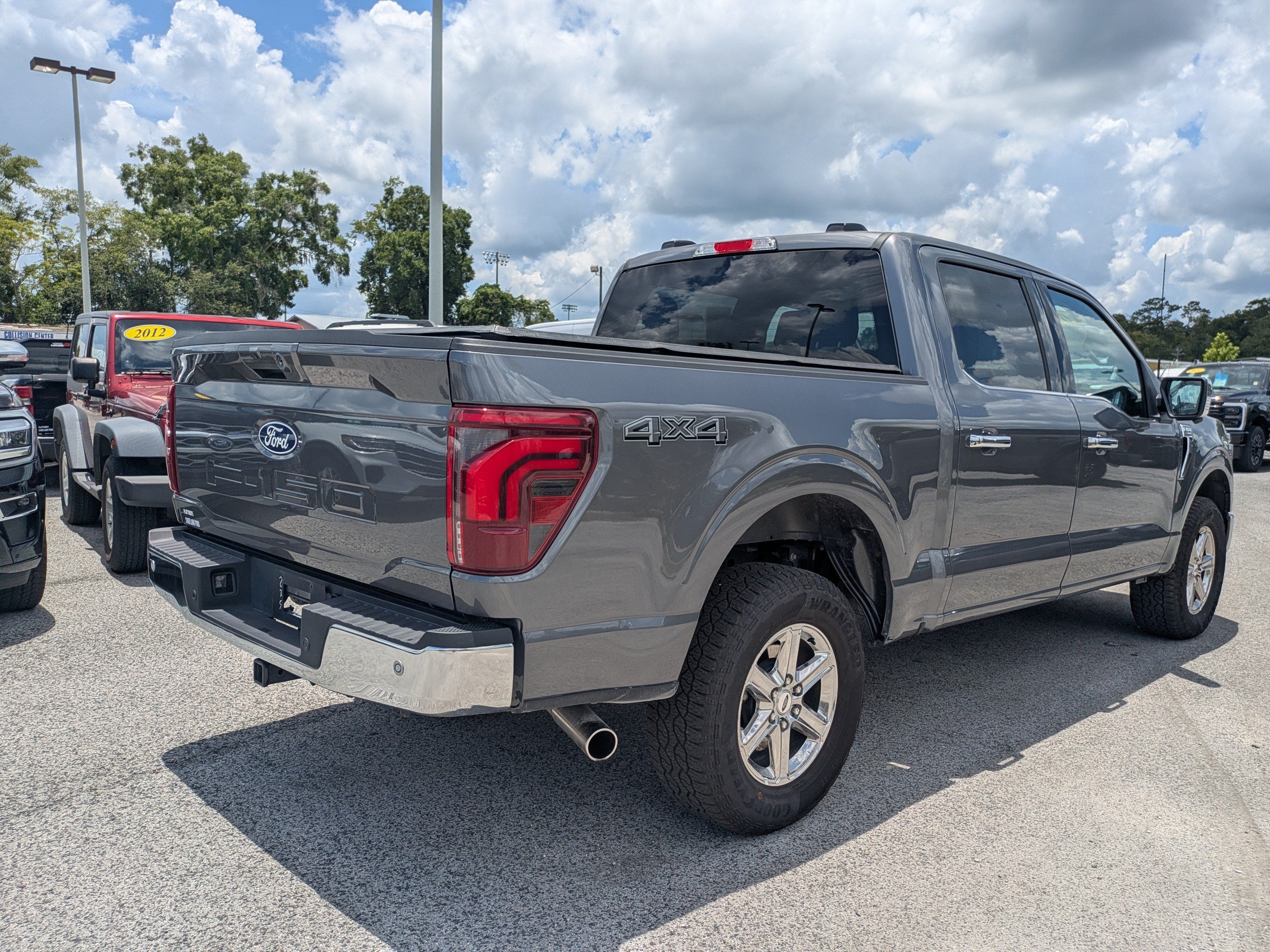 Used 2025 Ford F150 Lariat AWD/4WD image 4