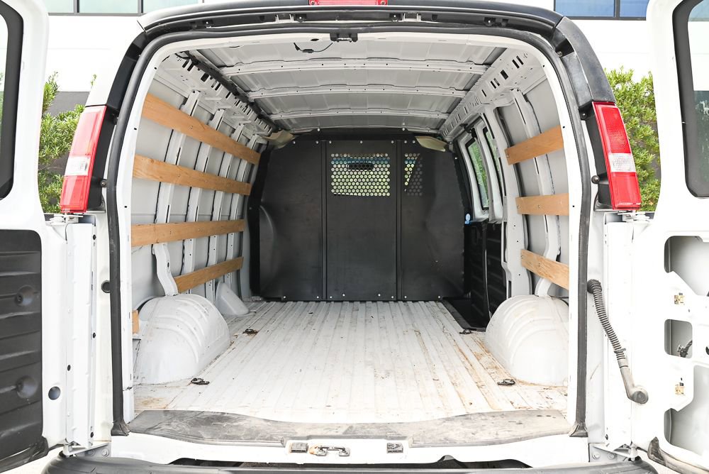 Used 2024 GMC Savana 2500 w/ Driver Convenience Package image 10