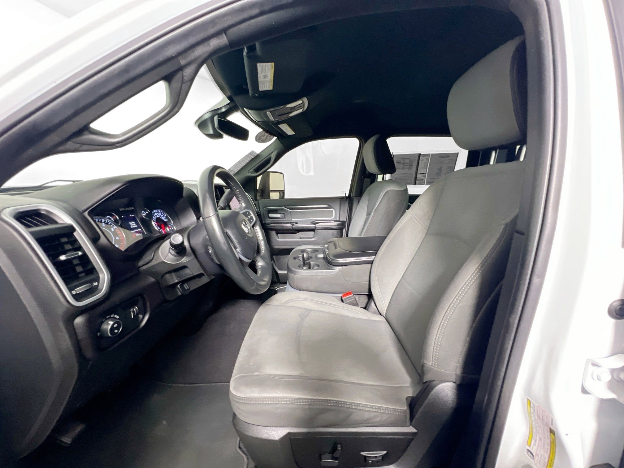 Used 2023 RAM 3500 Big Horn w/ Level 1 Equipment Group image 14