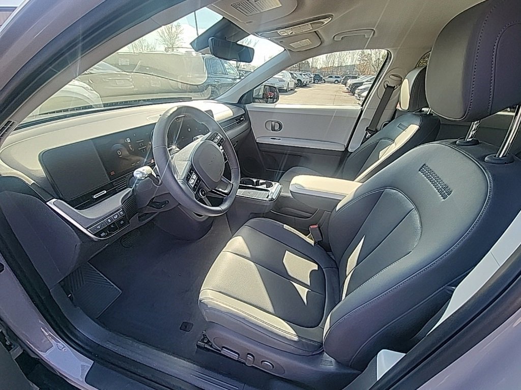 Used 2025 Hyundai Ioniq 5 SEL image 6