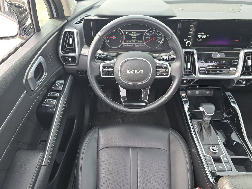 Used 2022 Kia Sorento SX image 25