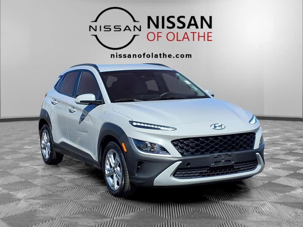 Used 2023 Hyundai Kona SEL w/ Cargo Package AWD/4WD image 30