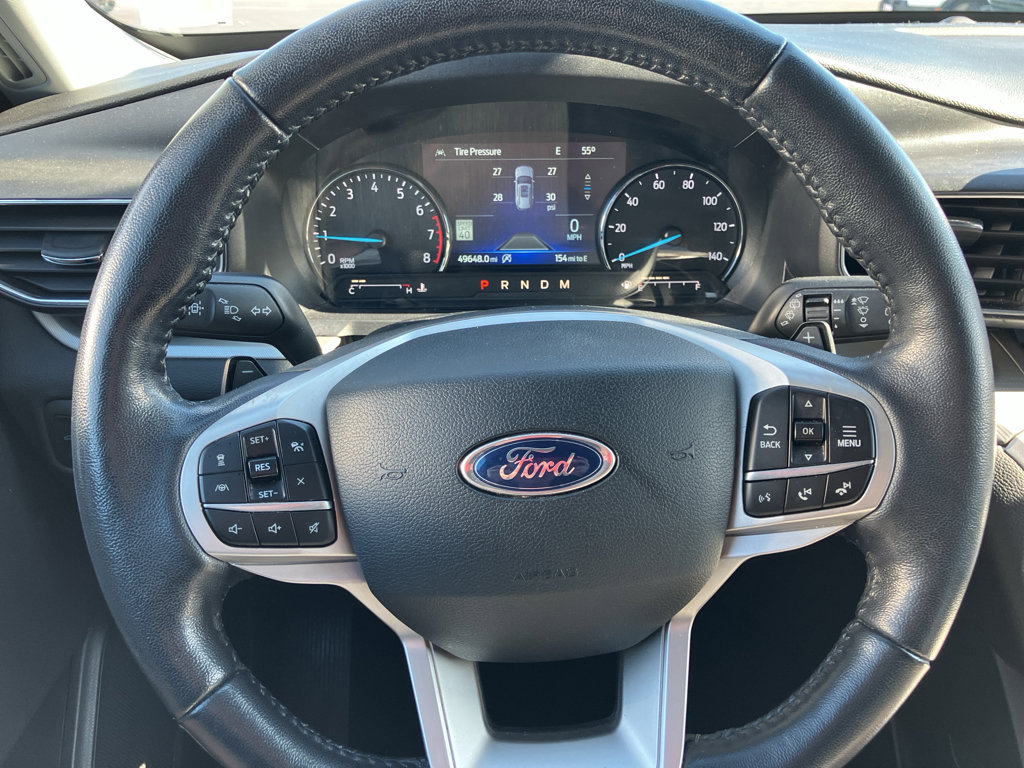 Certified 2021 Ford Explorer XLT w/ Equipment Group 202A image 15