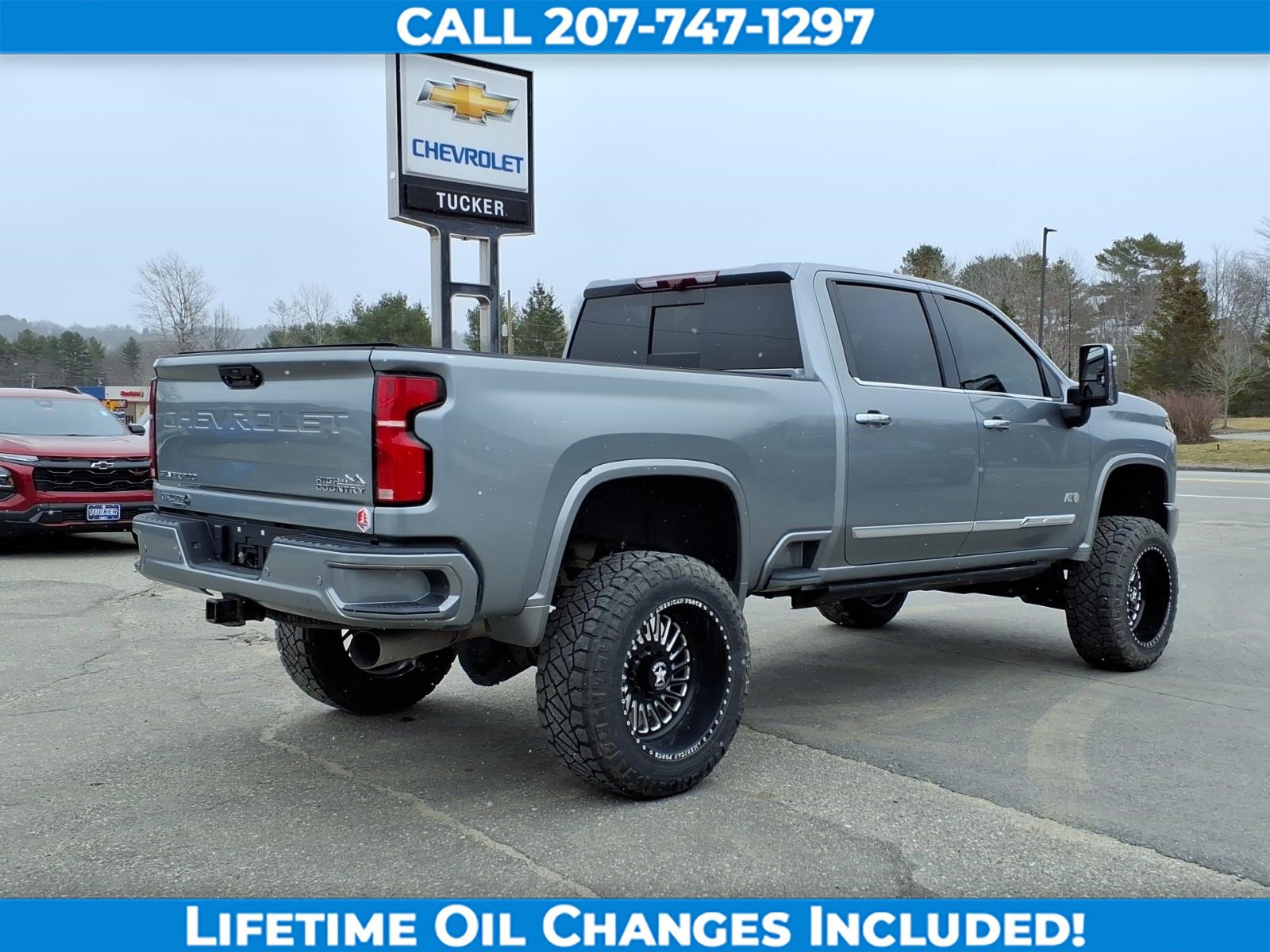 Used 2024 Chevrolet Silverado 2500 High Country w/ Technology Package AWD/4WD image 5