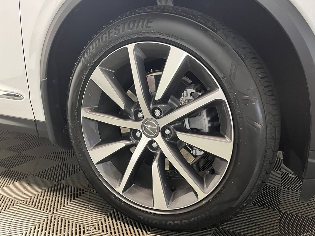 Certified 2025 Acura MDX SH-AWD w/ Technology Package image 3
