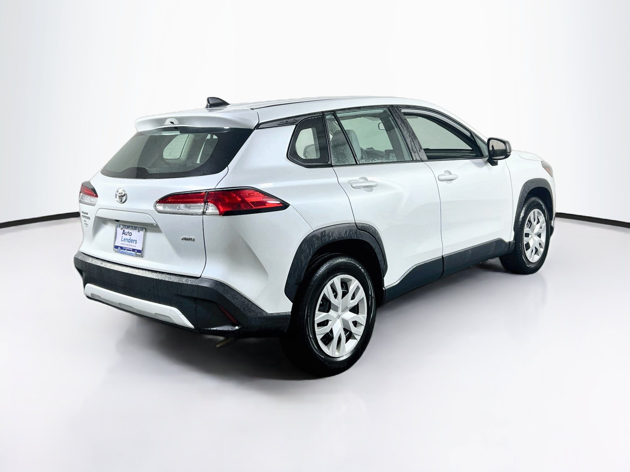 Used 2022 Toyota Corolla Cross L AWD/4WD image 5