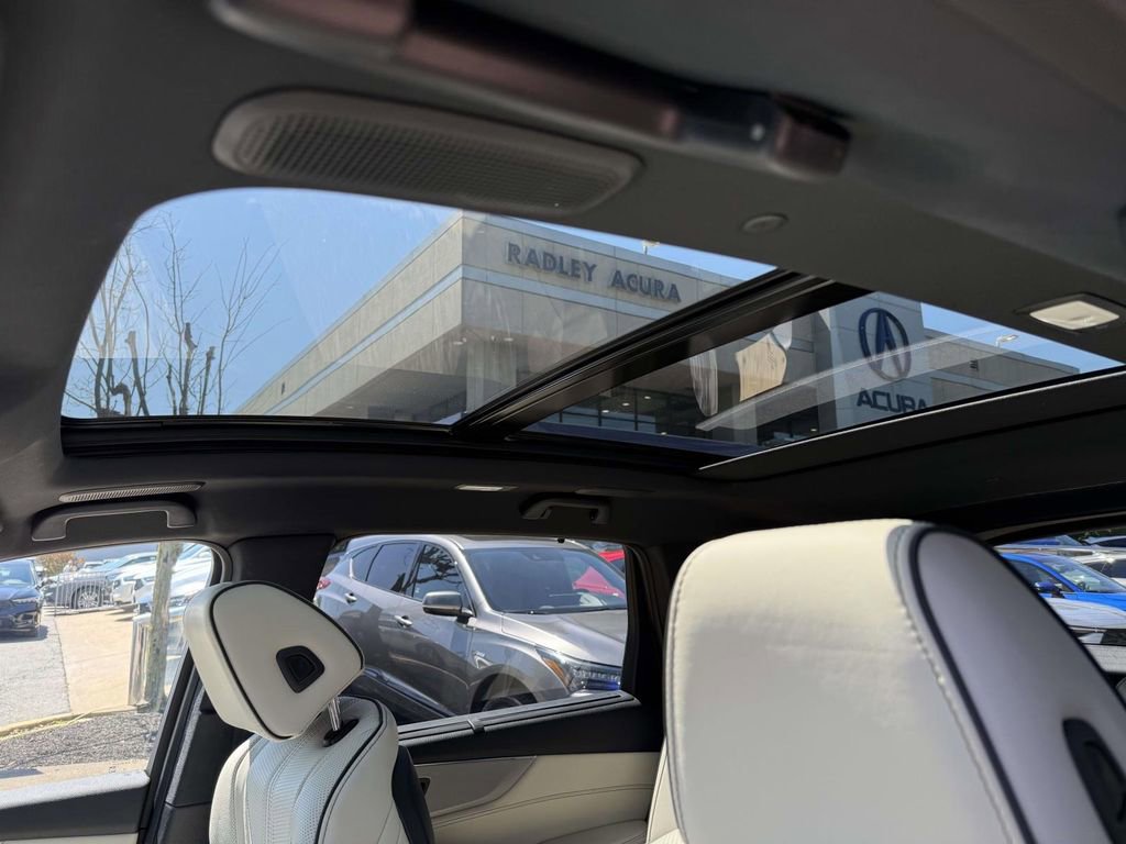 Certified 2025 Acura MDX A-Spec AWD/4WD image 16