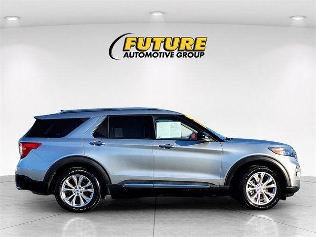 Used 2023 Ford Explorer Limited image 4