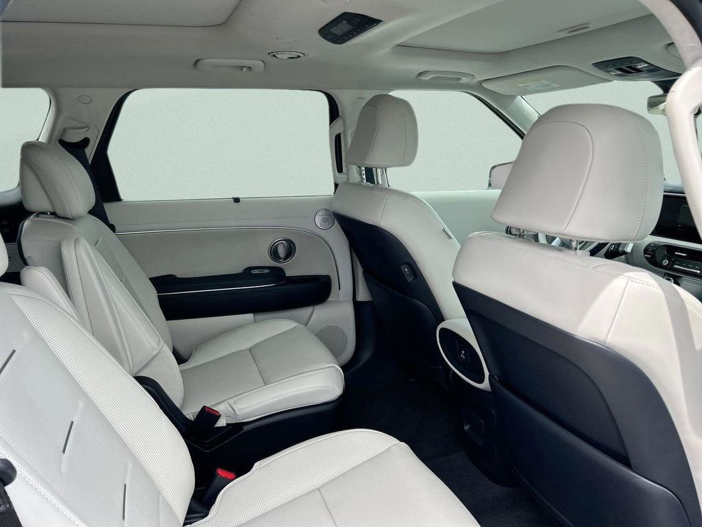Certified 2026 Hyundai Palisade Calligraphy FWD image 20