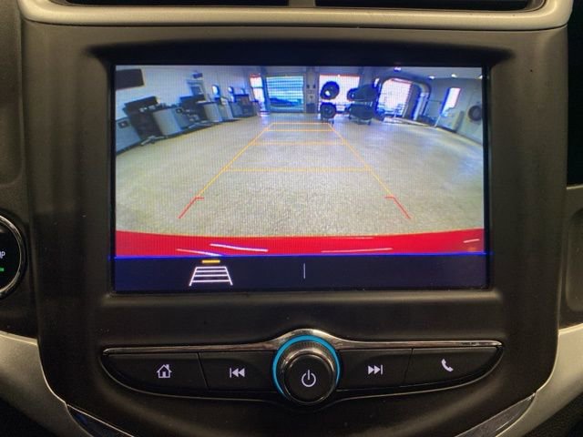 Used 2020 Chevrolet Sonic LT image 19