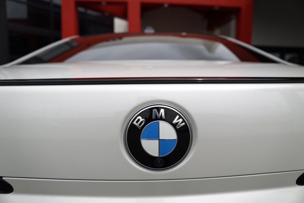 Used 2023 BMW 740i RWD image 12