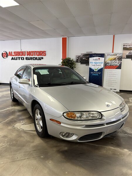 Used 2001 Oldsmobile Aurora 3.5 w/ Convenience Pkg FWD image 1