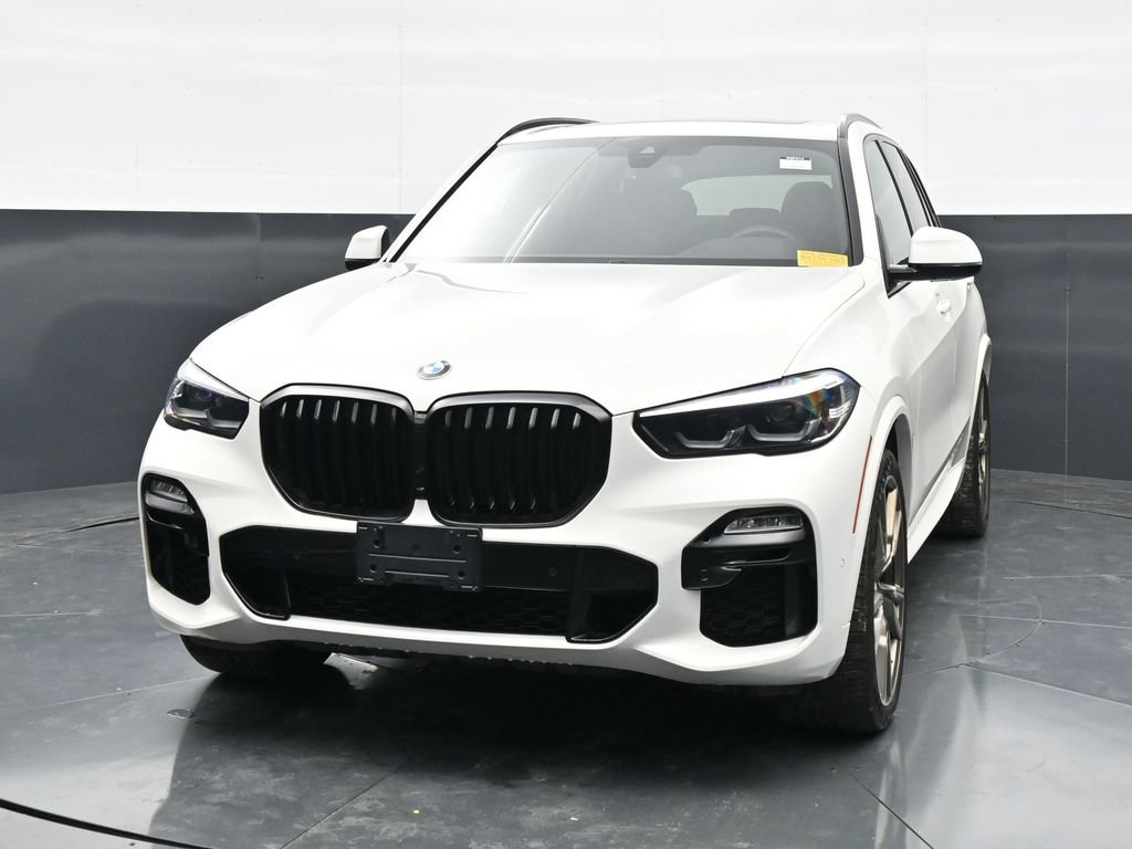 Used 2021 BMW X5 M50i AWD/4WD image 3