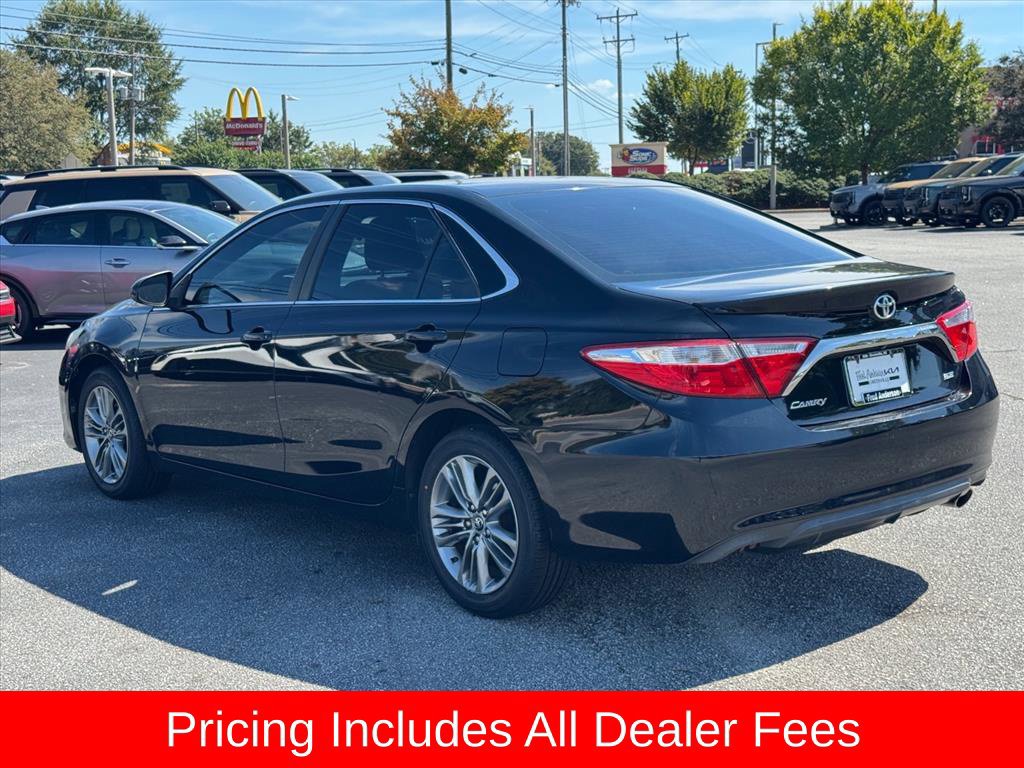 Used 2017 Toyota Camry SE FWD image 5