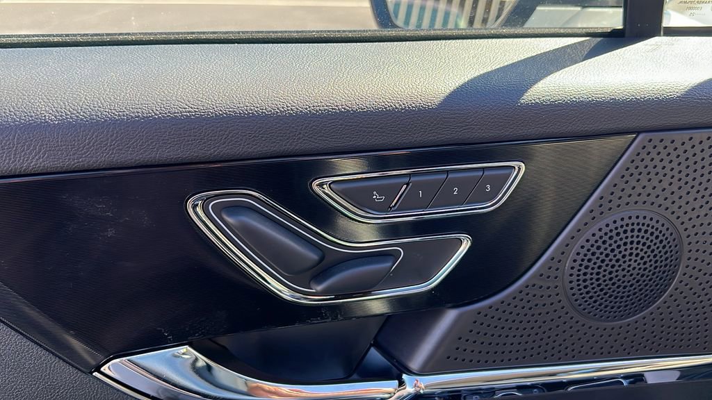 New 2025 Lincoln Corsair Premiere w/ Equipment Group 101A image 11