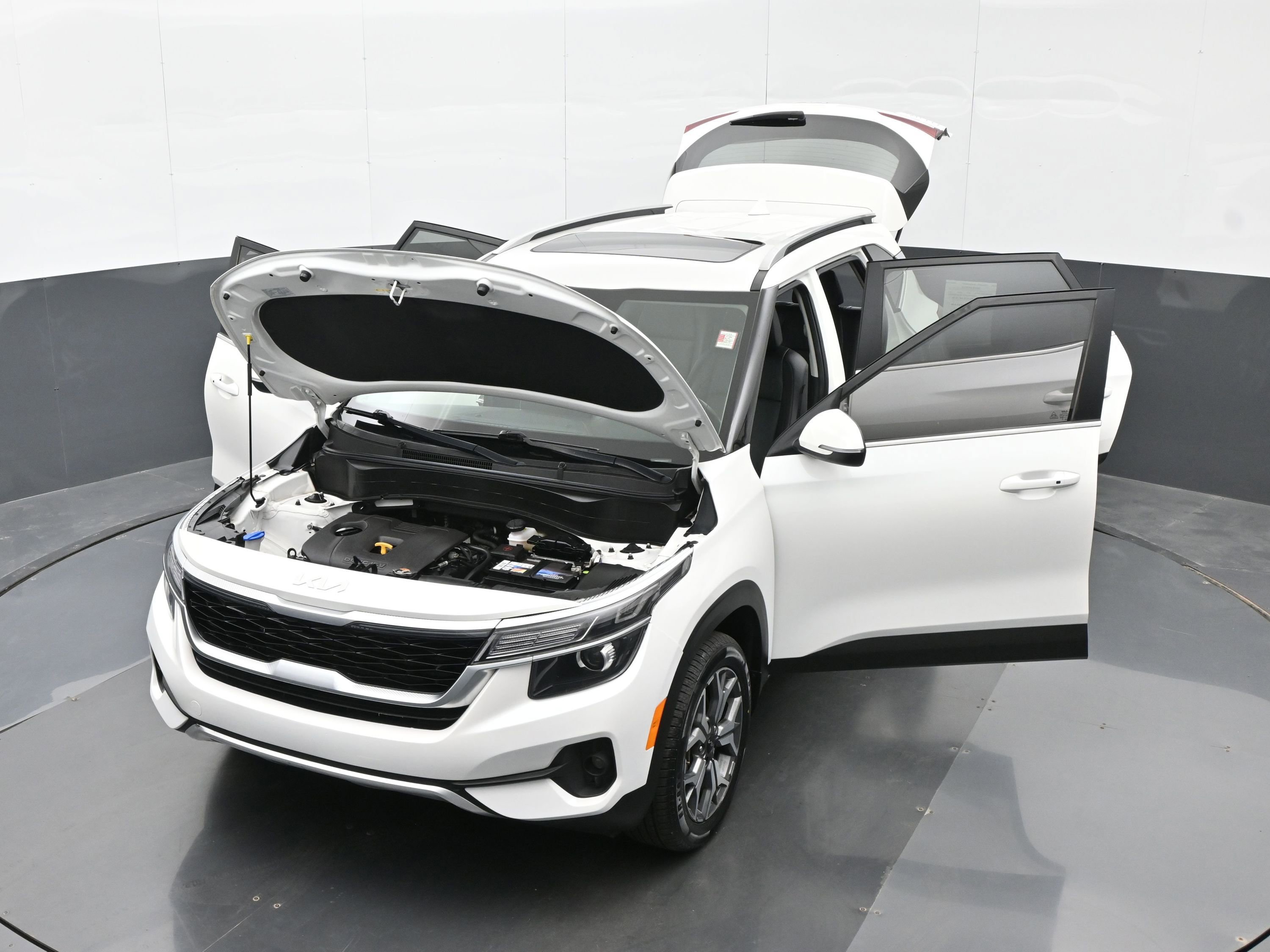 Used 2022 Kia Seltos EX AWD/4WD image 47