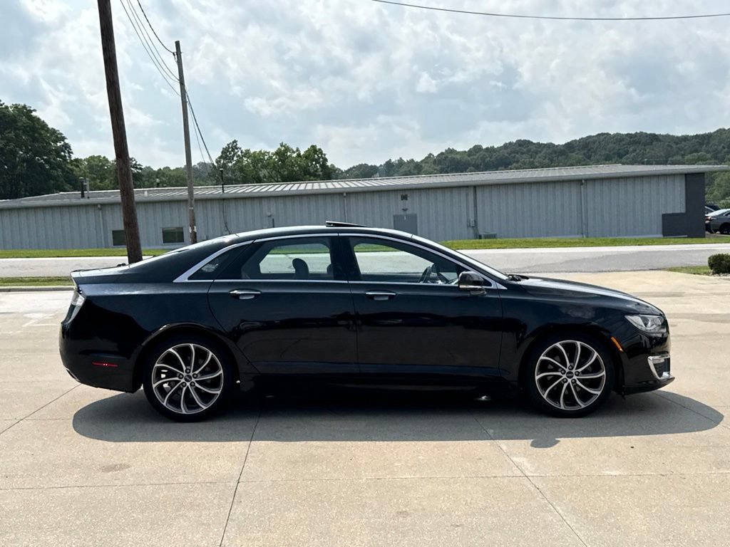 Used 2018 Lincoln MKZ Select w/ Select Plus Package AWD/4WD image 18
